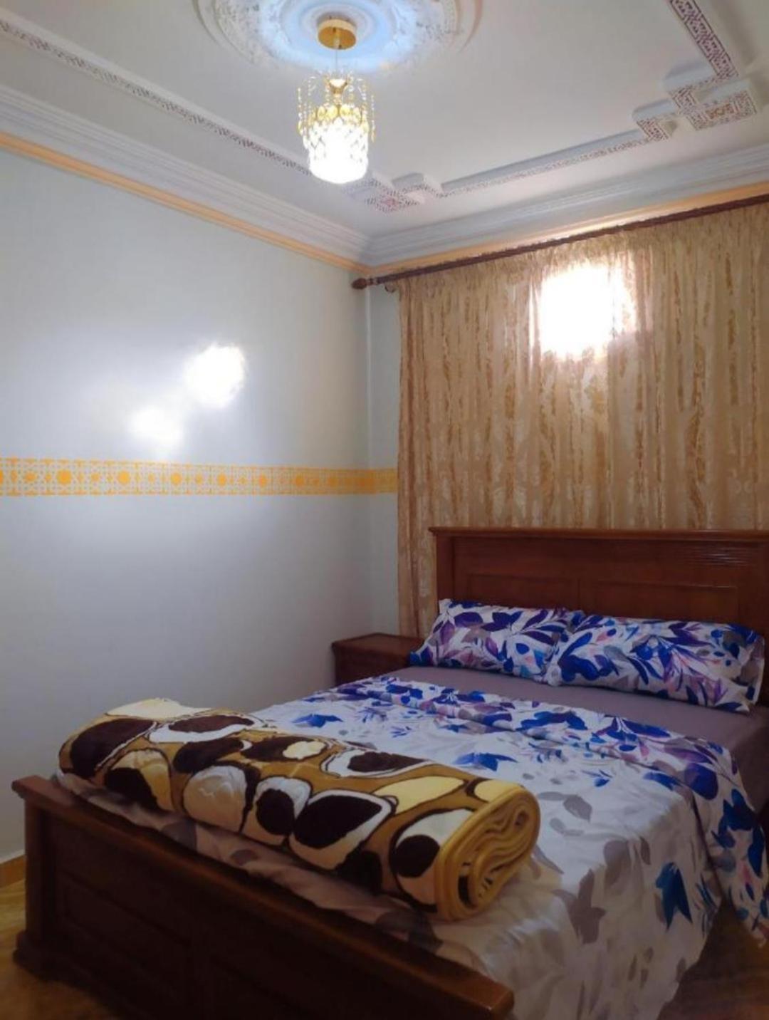 Private Appartement In The Centre Of ทากาเซาท์ ภายนอก รูปภาพ